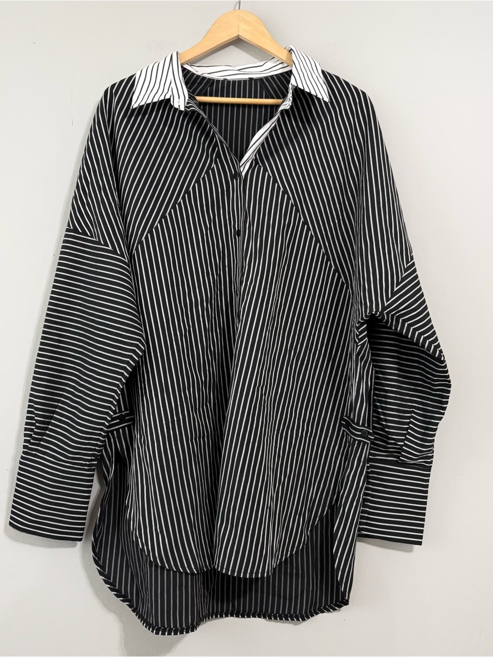 RUTI Black and White Striped Collared Button Up Oversized Blouse